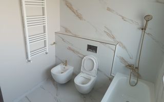 Duplex 4 camere  la asfalt cu toate utilitatile - Sacalaz - Poză 6