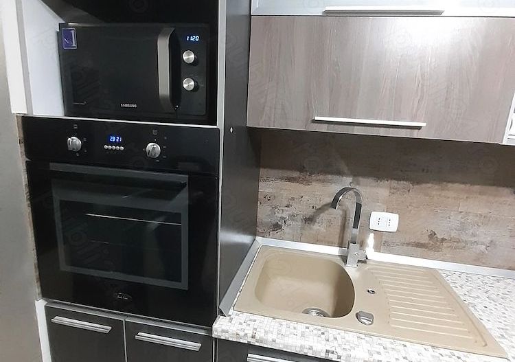 De inchiriat apartament cu o camera Micro 21 Galati, parter, 1500 lei - Poză 10