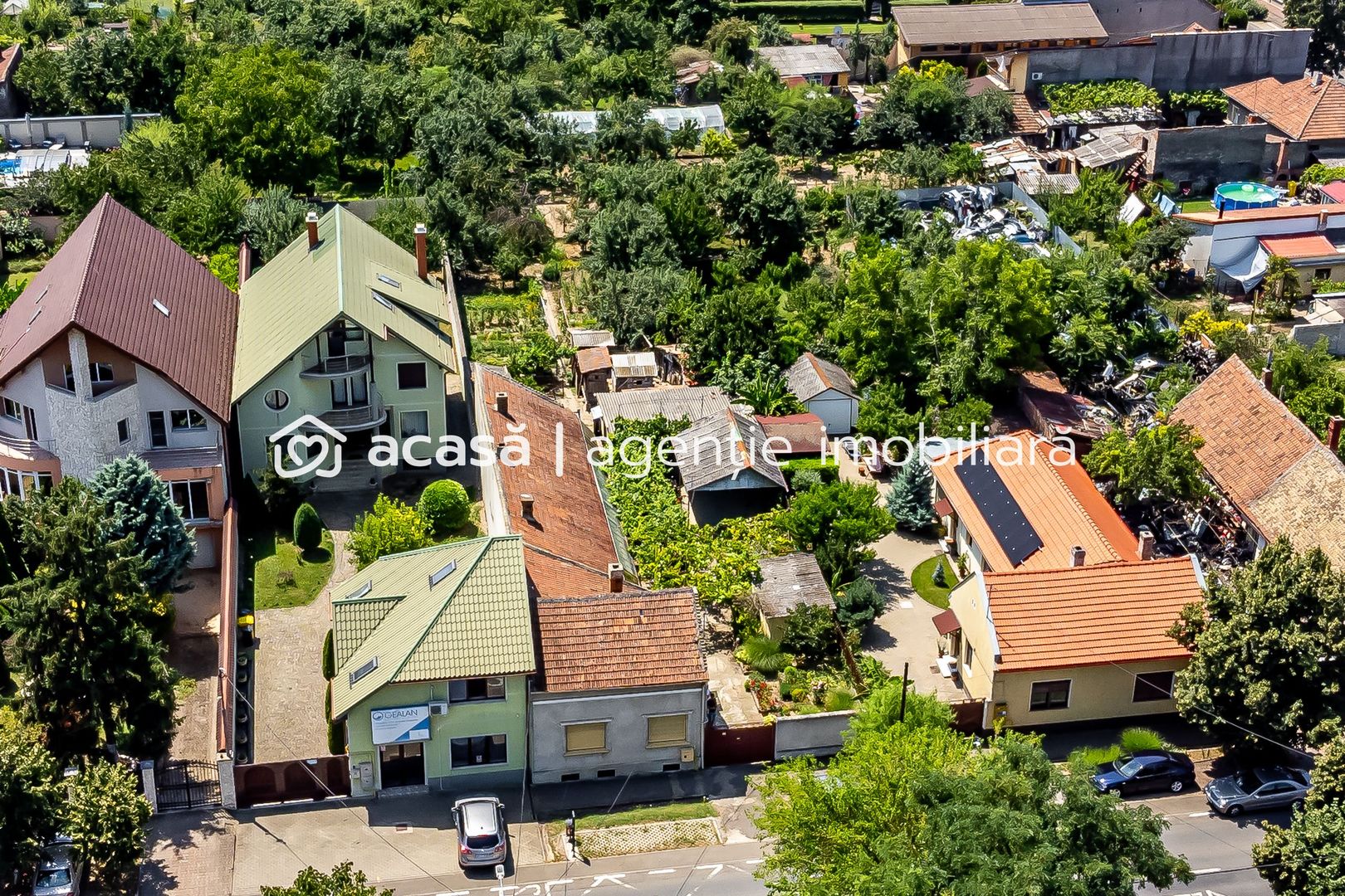 PRET NOU!!! Casa in Parneava - Poză 10