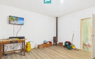 CASĂ ÎN ZERIND PE PRINCIPALĂ CU TEREN DE 1440 MP - Poză 2