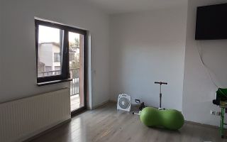 Vanzare Apartament 2 camere 70 mp utili - Poză 14