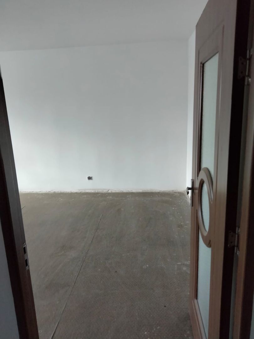 Vanzare Apartament 3 Camere Sos Mihai Bravu / Kaufland - Poză 5