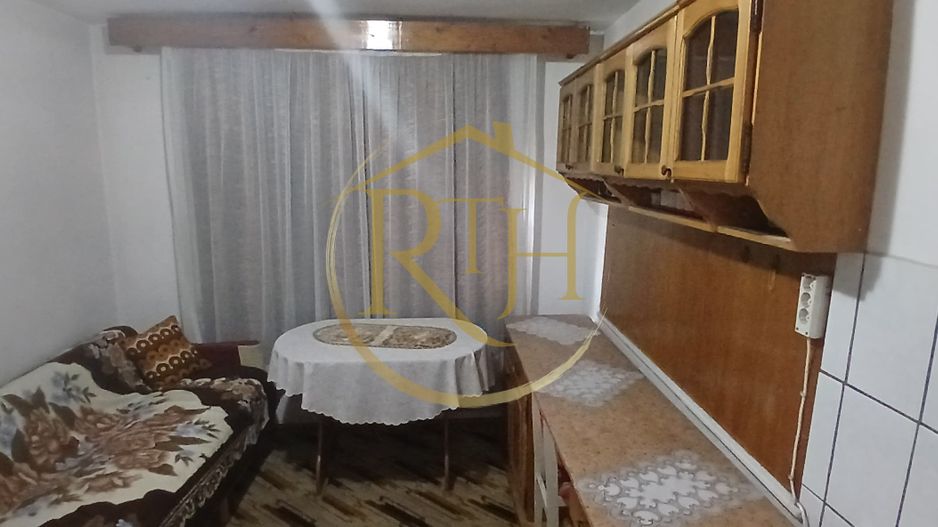 Oferim spre închiriere un apartament cu 2 camere la o vilă în Calea Șagului! - Poză 9