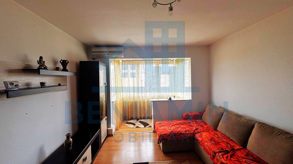 2 camere-49mp-mobilat-utilat-anvelopat-balcon-etaj 4-Astra-Saturn - Poză 2