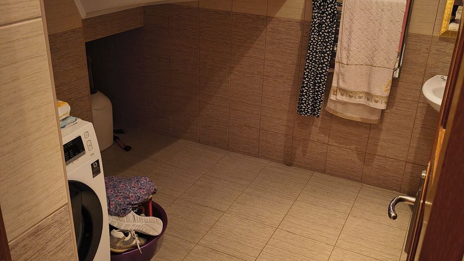 vila ind. 4cam(p+1+pod locuibil)3bai,mob-util/7min metrou DLeonida - Poză 21