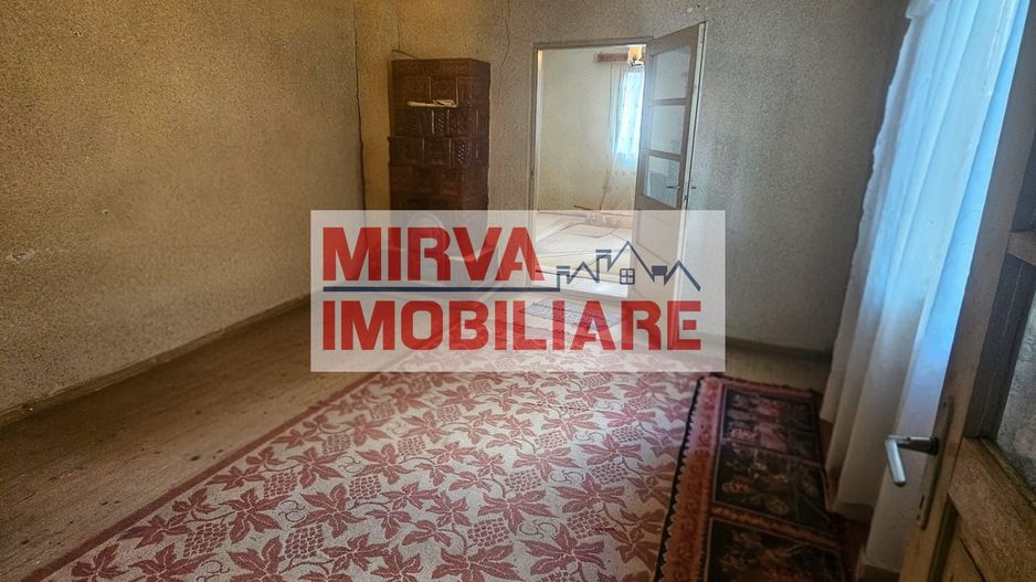 Exclusivitate! Casă cu teren generos în Sat Olteni, Com.Teișani - Poză 25