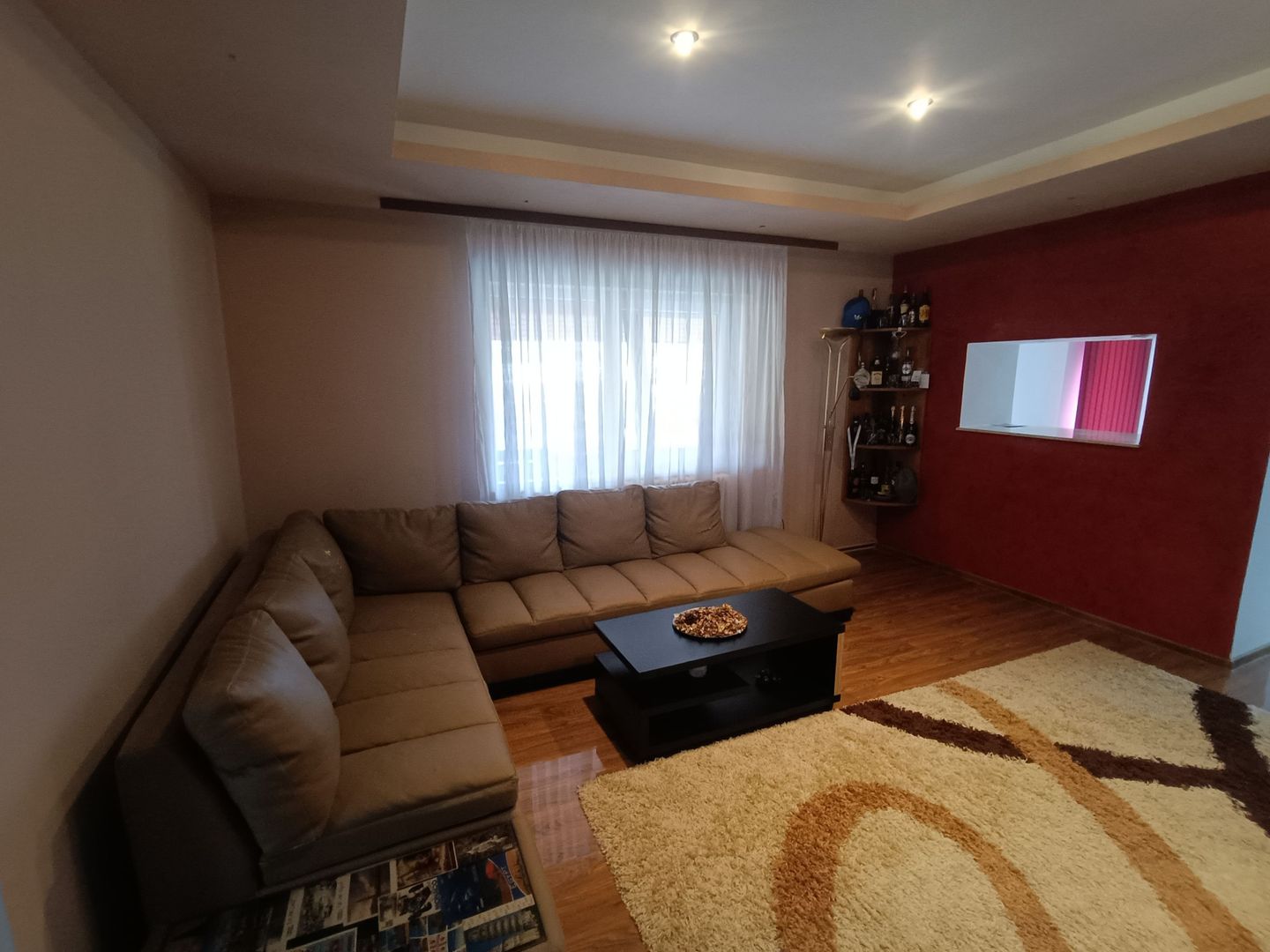 Casa cu 3 camere, 150 mpu, mobilata, utilata, garaj, curte, Ampoita - Poză 10