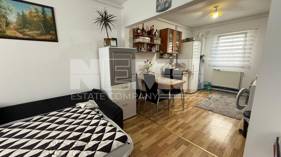 CASA DOTATA CU CENTRALA PROPRIE | CURTE | 5 ARI - Poză 1