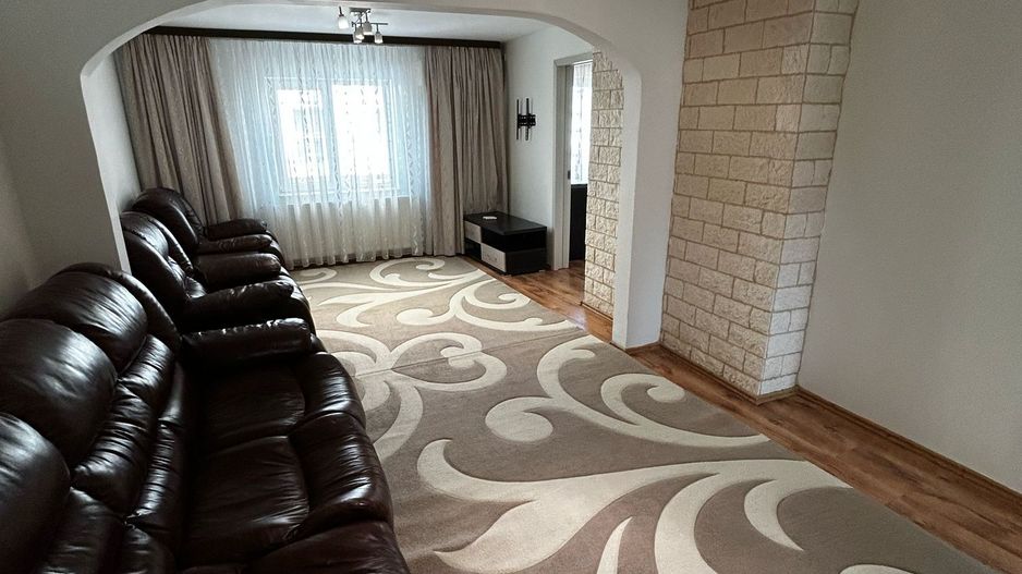 VILA | APARTAMENT | ZONA TURDA | CURTE - Poză 1