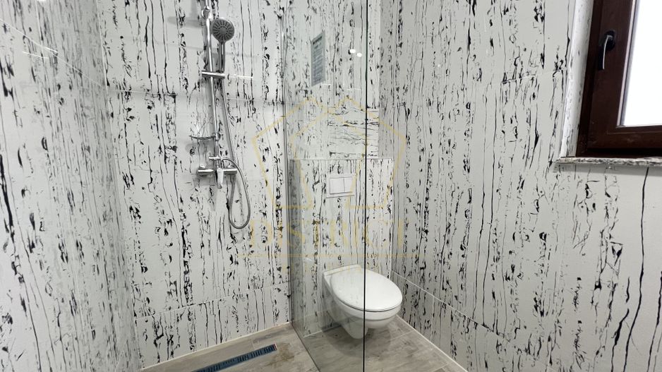 Duplex cu 5 camere, bucatarie inchisa, la cheie | Giarmata - Poză 17