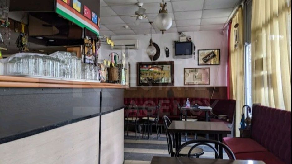 Vânzare, spațiu comercial, 122 mp,  str. Feroviarilor, Bălți - Poză 2