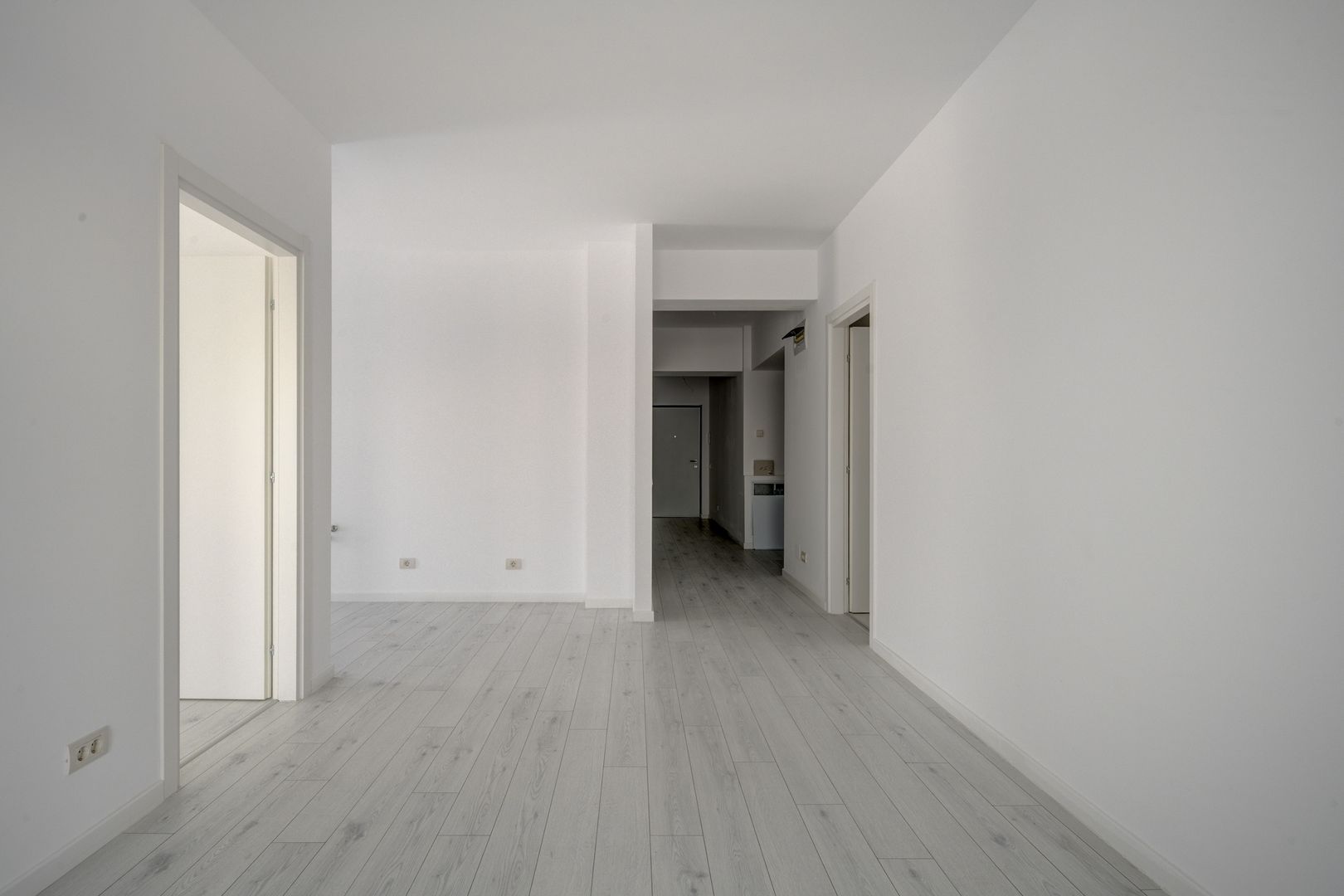 3 CAMERE VEDERE SUPERBA SPRE LAC BLOC NOU FINALIZAT TERASA GENEROASA - Poză 11