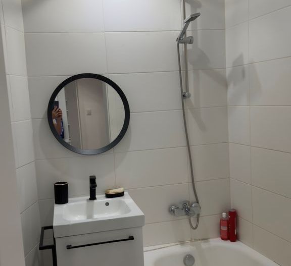 Închiriez apartament 2 camere modern, Piața Alba Iulia - Poză 7