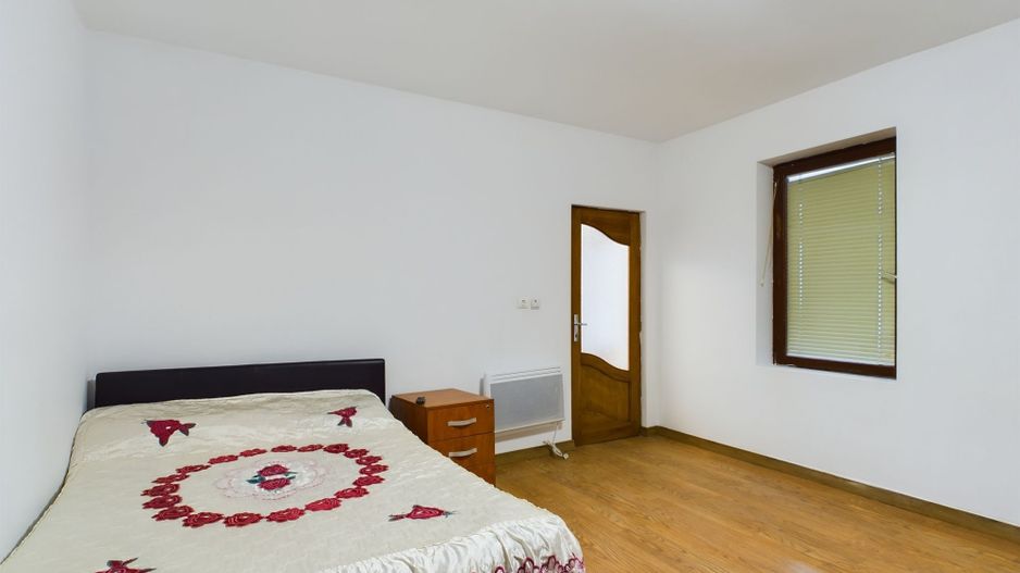 Casă cu 4 camere, renovată, în zona Gării de Nord - Poză 8