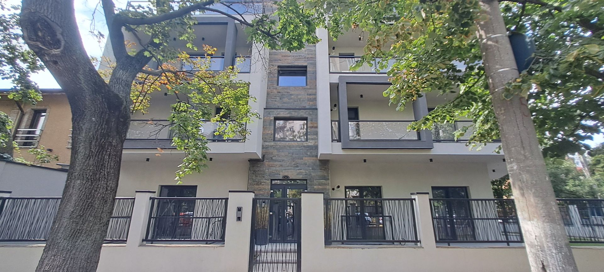 3 camere | Modern | Prima utilizare | Parcare - Poză 12