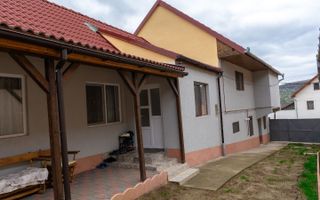 🏡 Casă spațioasă în Roșia, priveliște spre Munții Făgăraș - Comision 0% - Poză 1