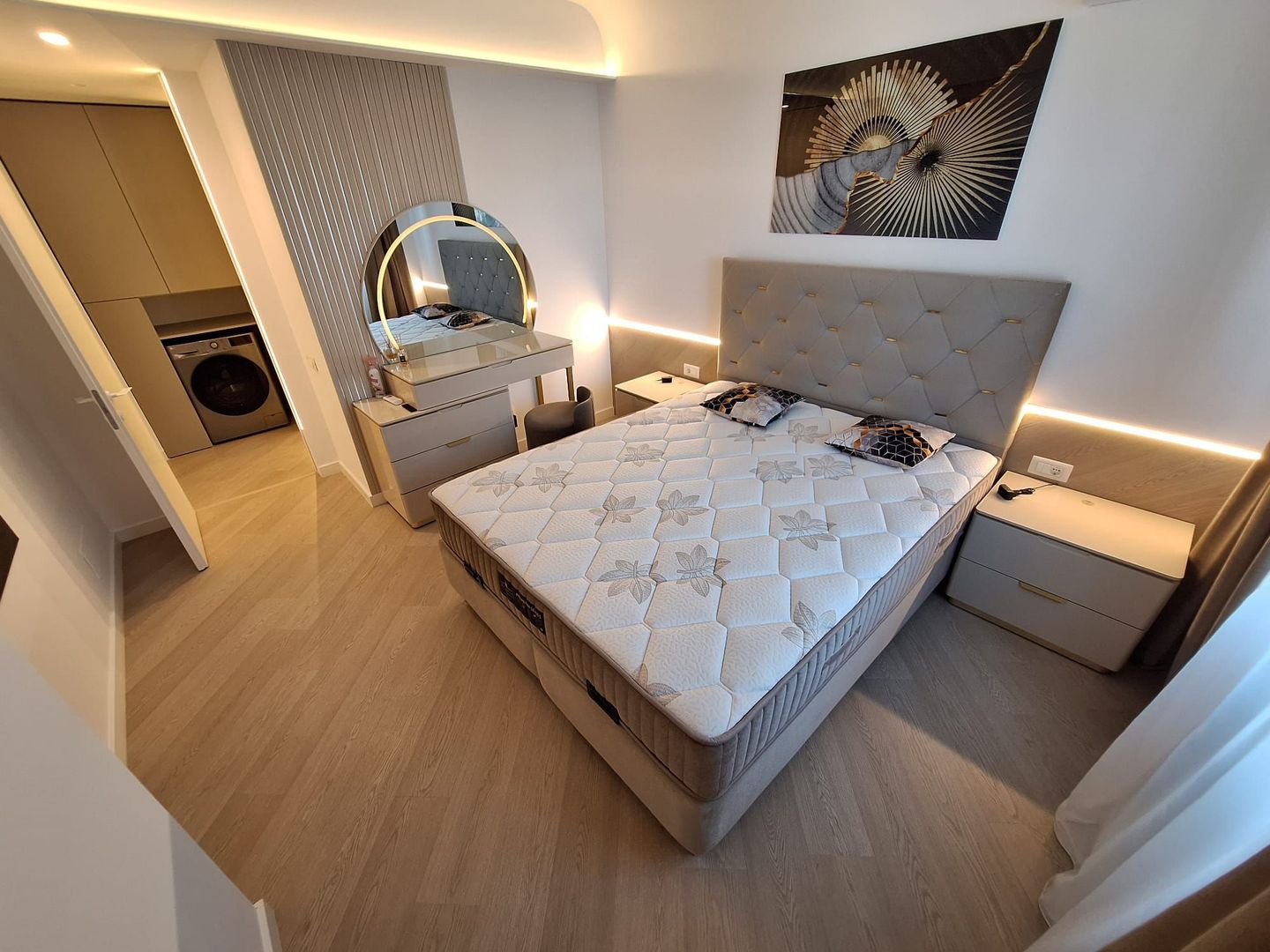 2 CAMERE - DECOMANDAT - ULTRA FINISAT - MOBILAT UTILAT COMPLET - Poză 10