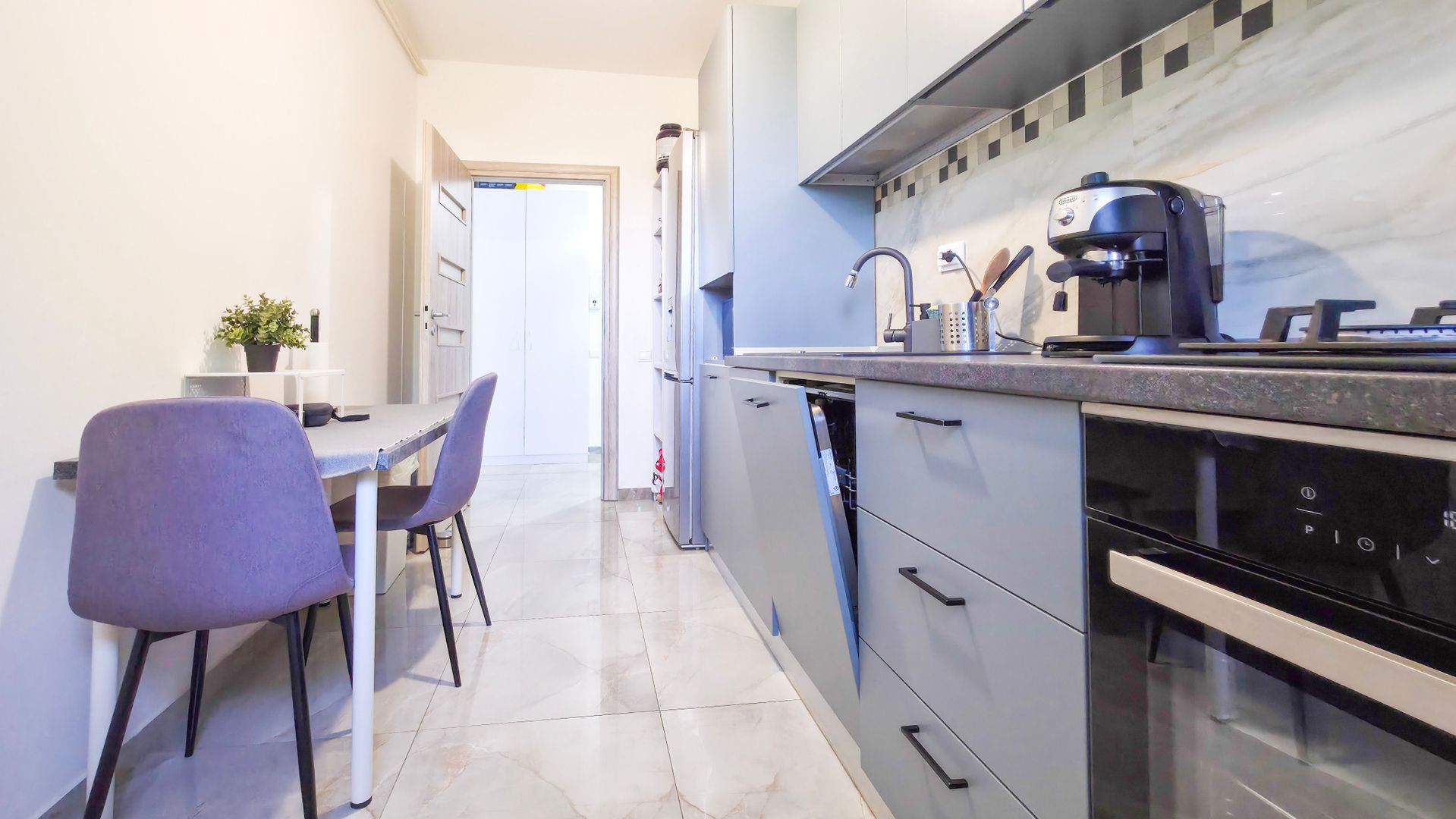 Apartament 2 camere Valea Larga, bloc 2022 + parcare acoperita - Poză 9