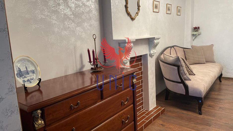 Proprietate deosebita, in inima orasului - Poză 5