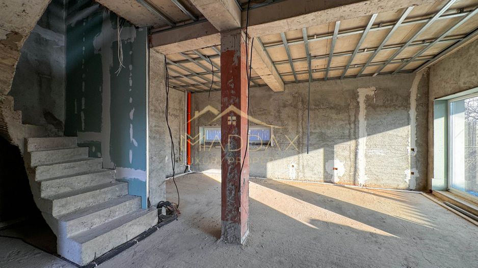 Vila de vanzare 6 camere***Mogosoaia - Poză 8