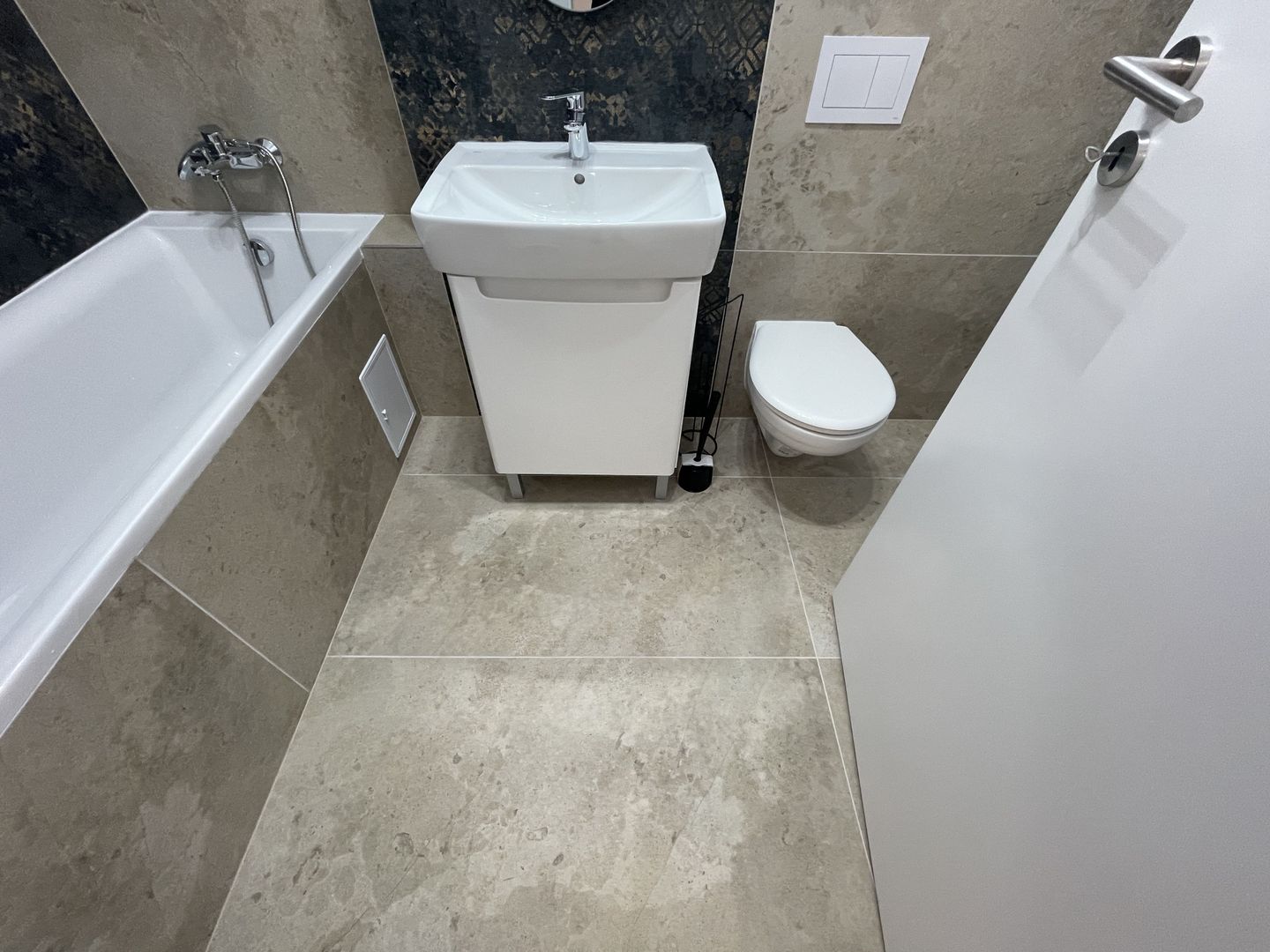 Apartament premium la prima inchiriere - Poză 10