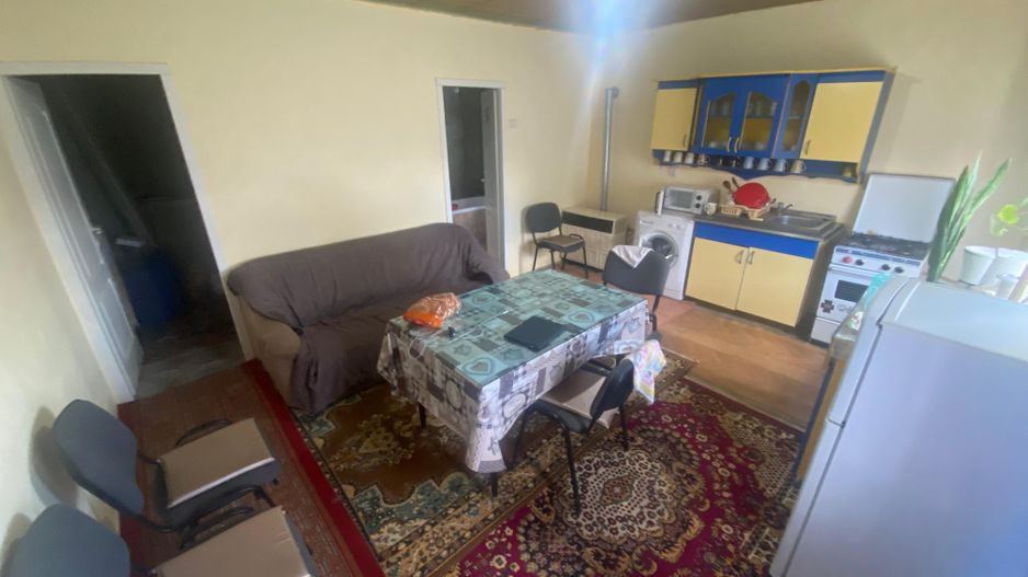 Casa de vanzare zona Chetani - Poză 4