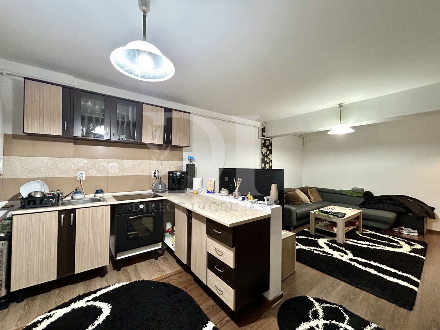 Apartament de vanzare / etaj intermediar / Floresti - Poză 2