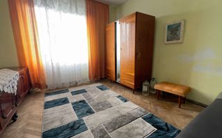 Apartament decomandat cu 2 camere zona centrala - Poză 1