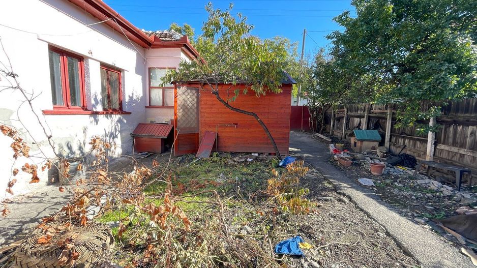 Teren 381 mp cu front de 18 ml zona Mehala - Poză 1