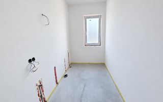 Casa 3 camere cu predare la cheie, 250 mp teren + gradina 300 mp, - Poză 9
