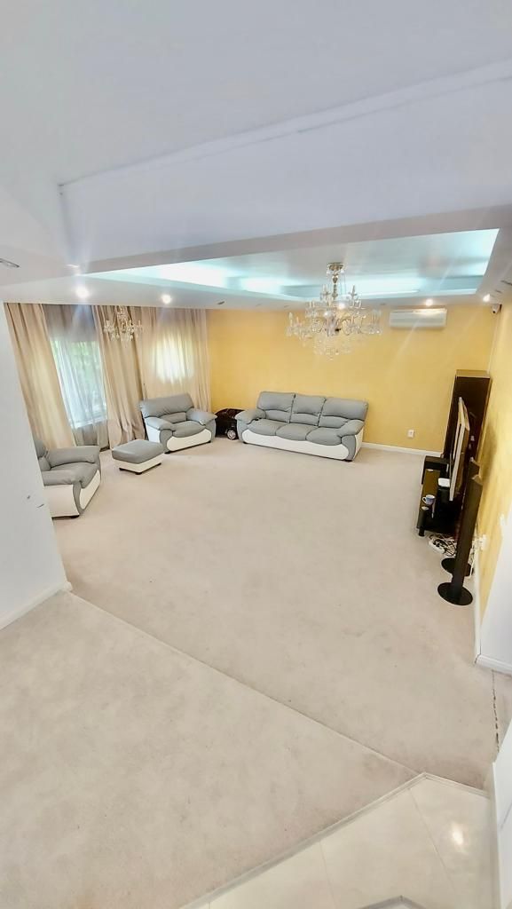 vila 7camere/(348util,500teren,119ampr.)mp/5min.metrouAp.Patriei - Poză 2