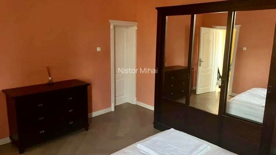 Casa ultracentrală renovată 105mp, 225.000 € - Poză 7