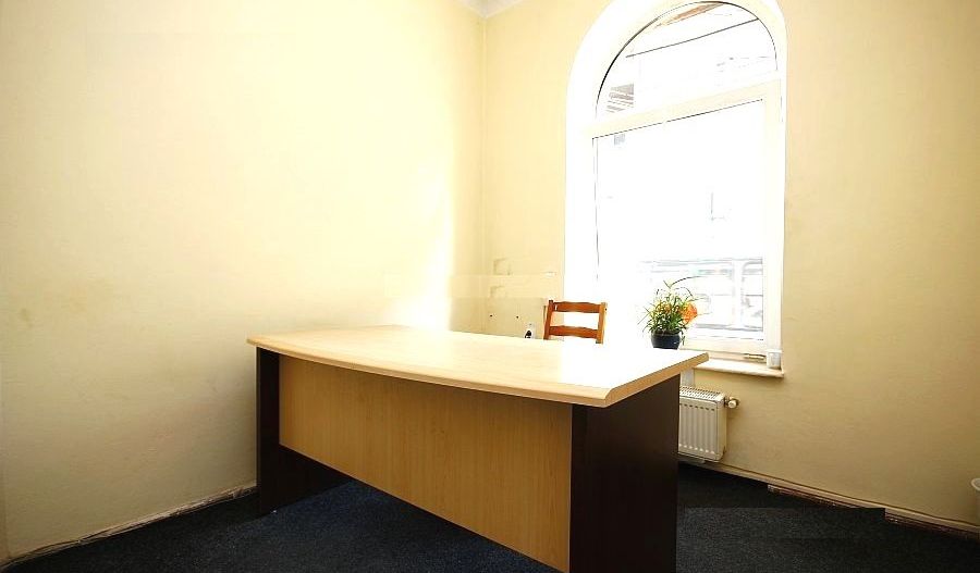 Vila interbelica | Iancu Cavaler de Flondor | Foișorul de Foc - Poză 6