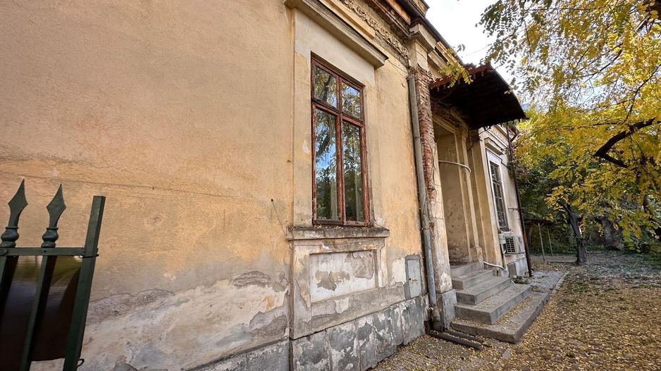 RAR LA BERTHELOT - CISMIGIU - CASA - 178 mp utili - CURTE INDIVIDUALA - Poză 9