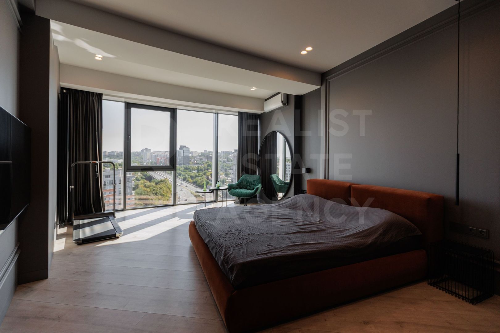 Chirie, penthouse, 3 camere, strada Ciuflea, Centru - Poză 4