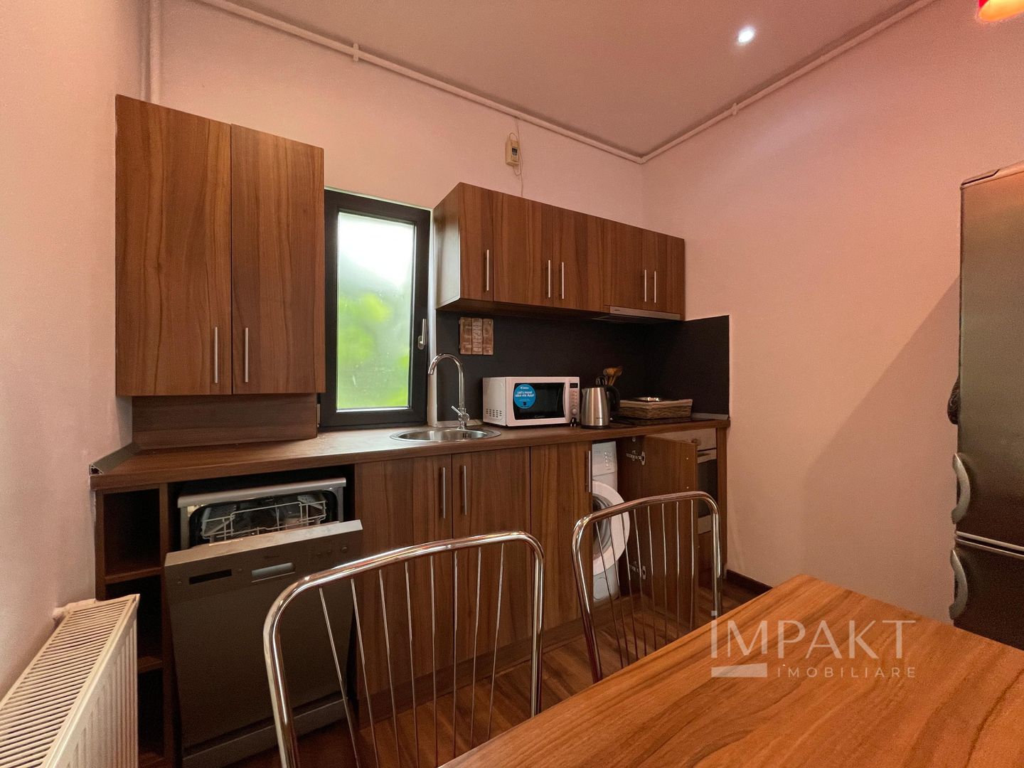 Apartament spre vanzare cu 2 camere, zona Centrala! - Poză 5
