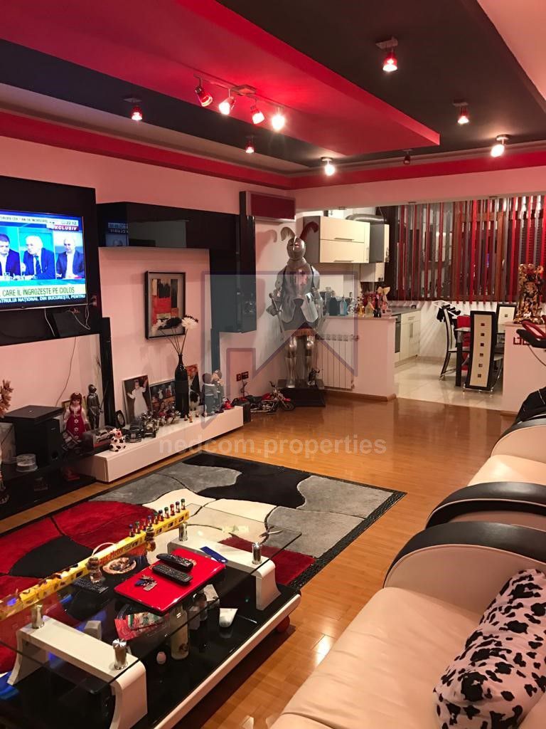 Vanzare apartament 2 camere - Cartierul Latin - Poză 1