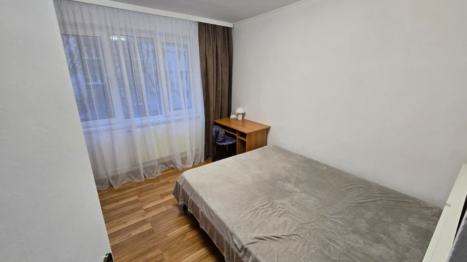 AP. 2 CAMERE MILITARI, CENTRALA, BUCATARIE INCHISA, METROU 5 MINUTE - Poză 7