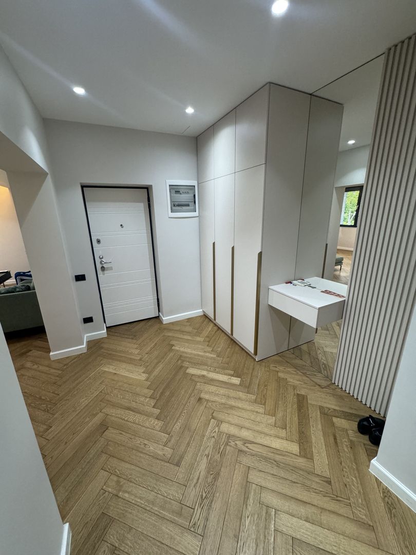 Apartament  4 Camere | Cartierul Francez Herăstrău | Terasă - Poză 8