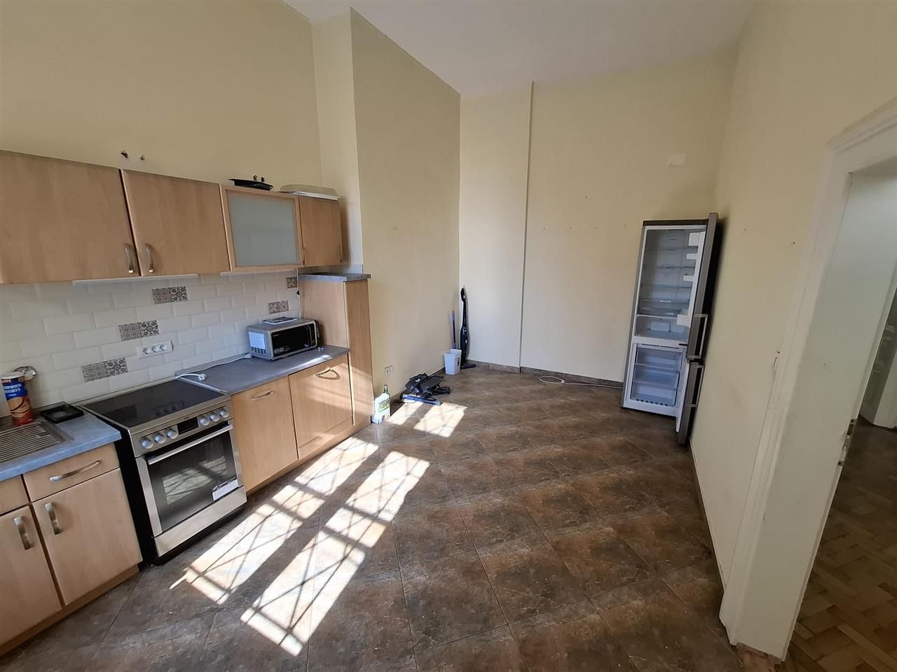 Semicentral 4 camere P-ta Maria-P-ta Sinaia et 1 - Poză 5