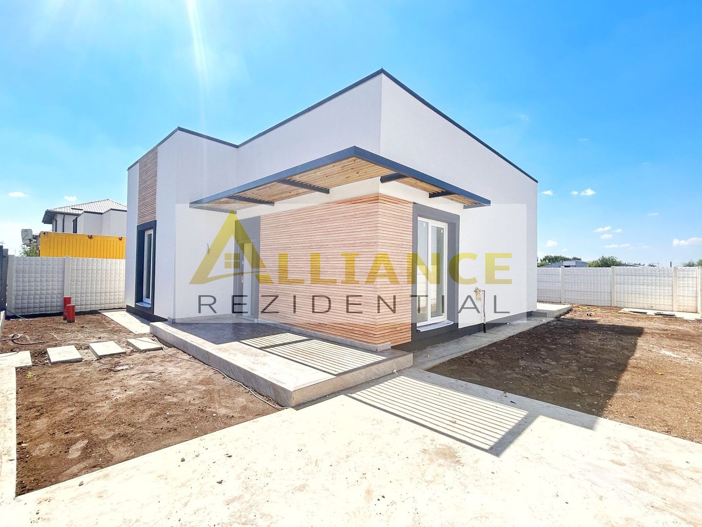 Casa individuala | 4 camere | Incalzire in pardoseala | Teren 300mp - Poză 2