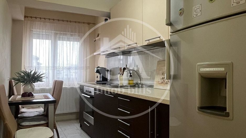 Apartament cu o cameră de vânzare in zona Rogerius, Oradea - Poză 1