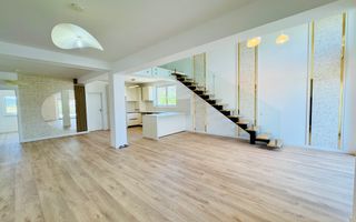 Penthouse 5 camere - 3 bai, terasa, intabulat  (91Q-Mo-ap.7) - Poză 9