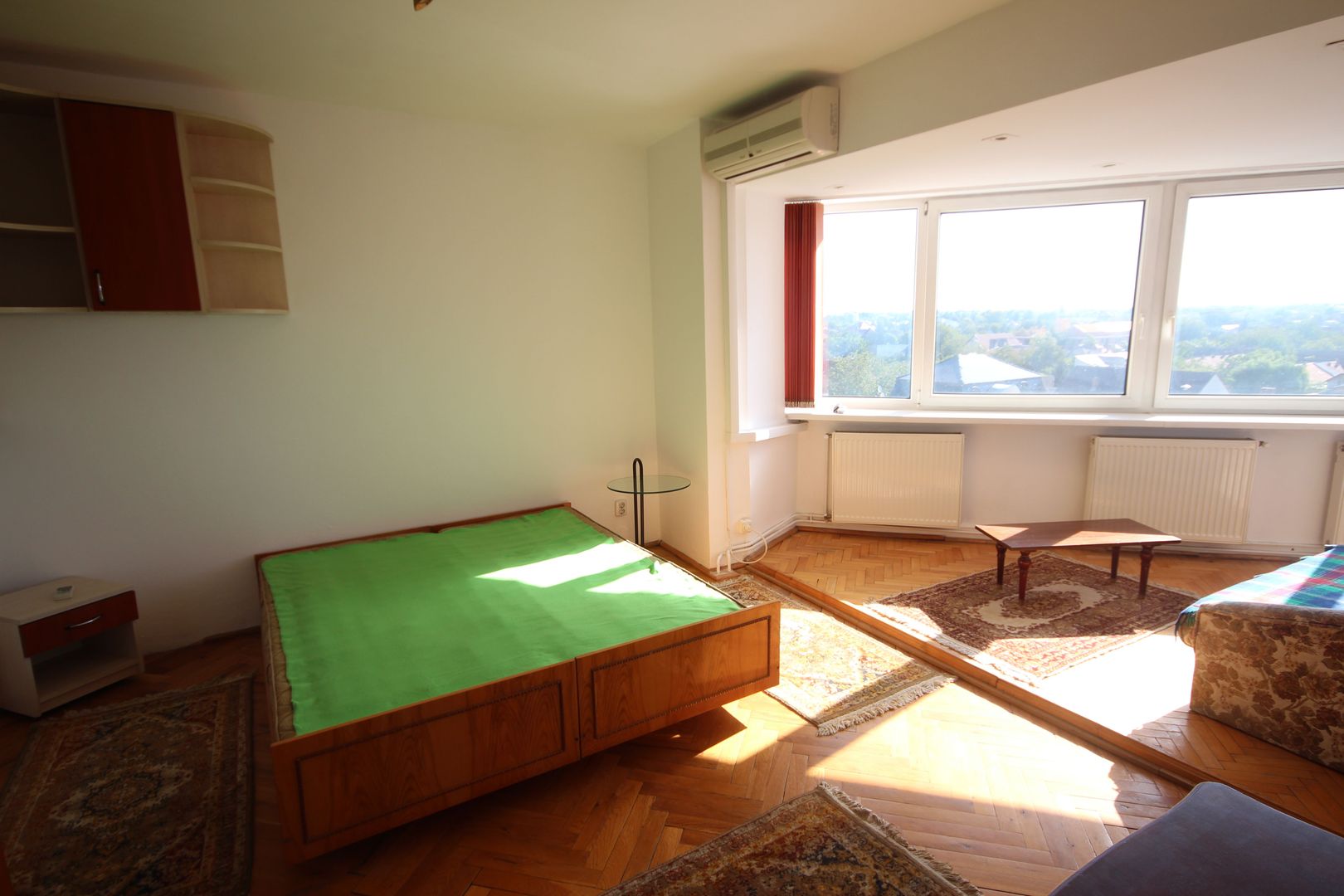 Spatios cu priveliste deosebita - Poză 33