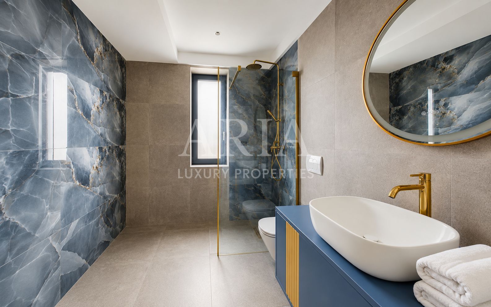WATERFRONT VILLA | POOL - Poză 15