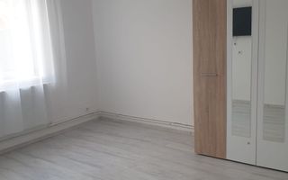 Casă cu 2 camere de închiriat în Cantemir, Iași - Poză 4