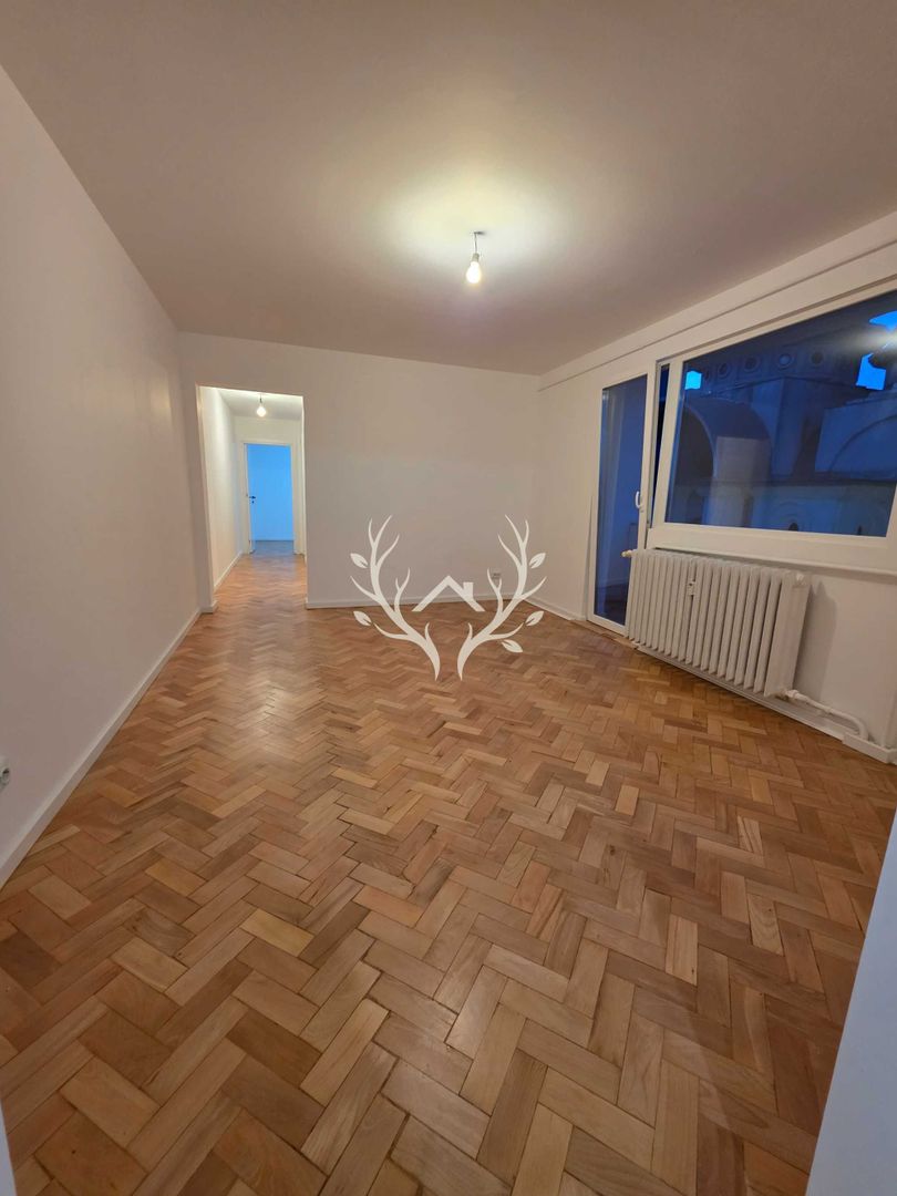 Apartament cu 3 camere, renovat complet, Gheorgheni - Piata Hermes - Poză 2