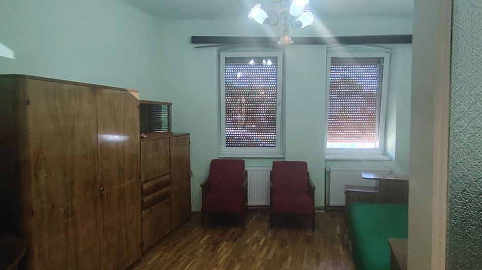 De vânzare casă cu 5 camere, Agnita, str. Horea - Poză 7