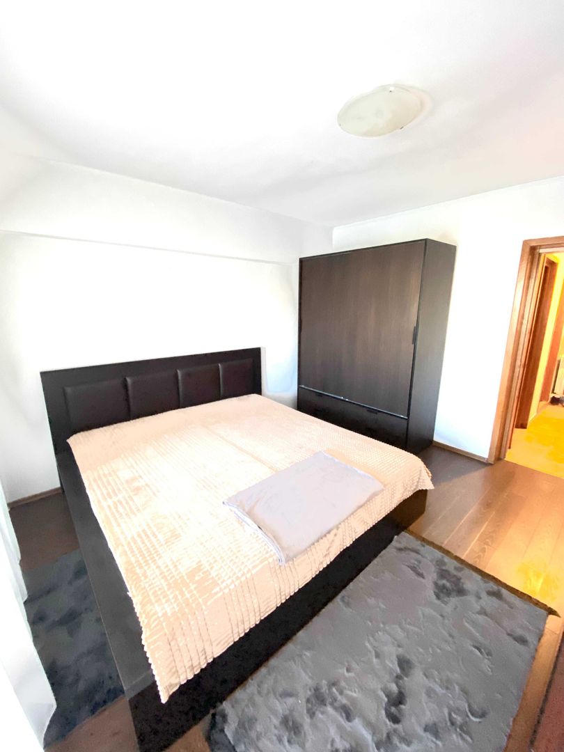 Apartament 2 camere, decomandat, mobilat, pe Bulevardul Unirii–vedere panoramica - Poză 1