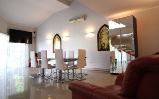 Casă individuală – Dumbrăvița, mobilata si utilata, spatii generoase. - Poză 2